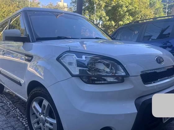 KIA SOUL 1.6 EX U.163 16V FLEX 4P MANUAL KIA SOUL 1.6 EX U.163 16V FLEX 4P MANUAL